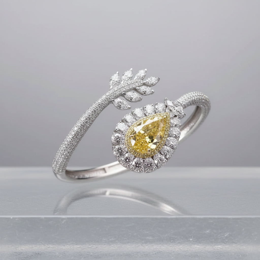 Celestia Drop Bangle